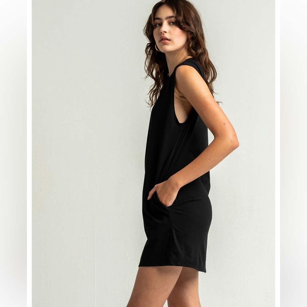 Tillys black tshirt dress